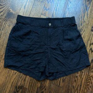 Women's Torrid Black linen blend Shorts Size 12